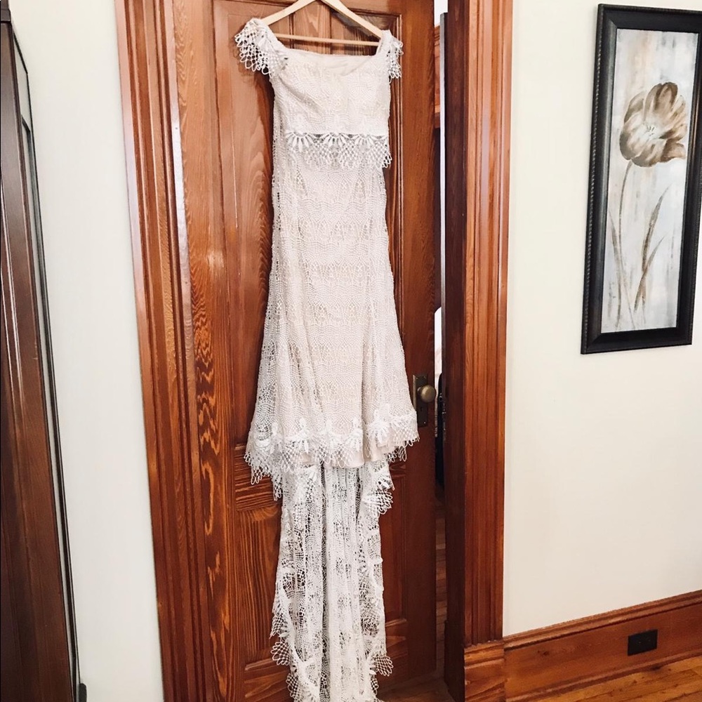 Daughters of Simone Ophelia Wedding Gown
